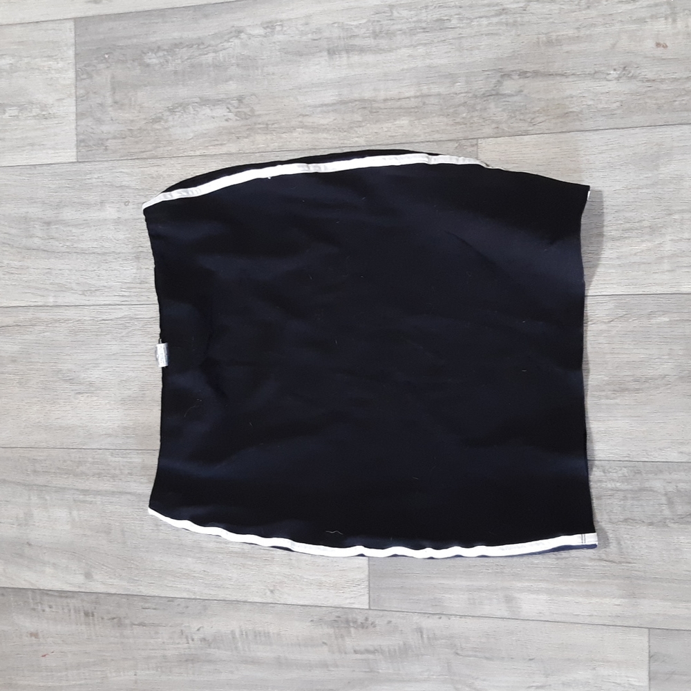 Womens Body fit skirt Stretch black and white Sz Small FIG & BLU